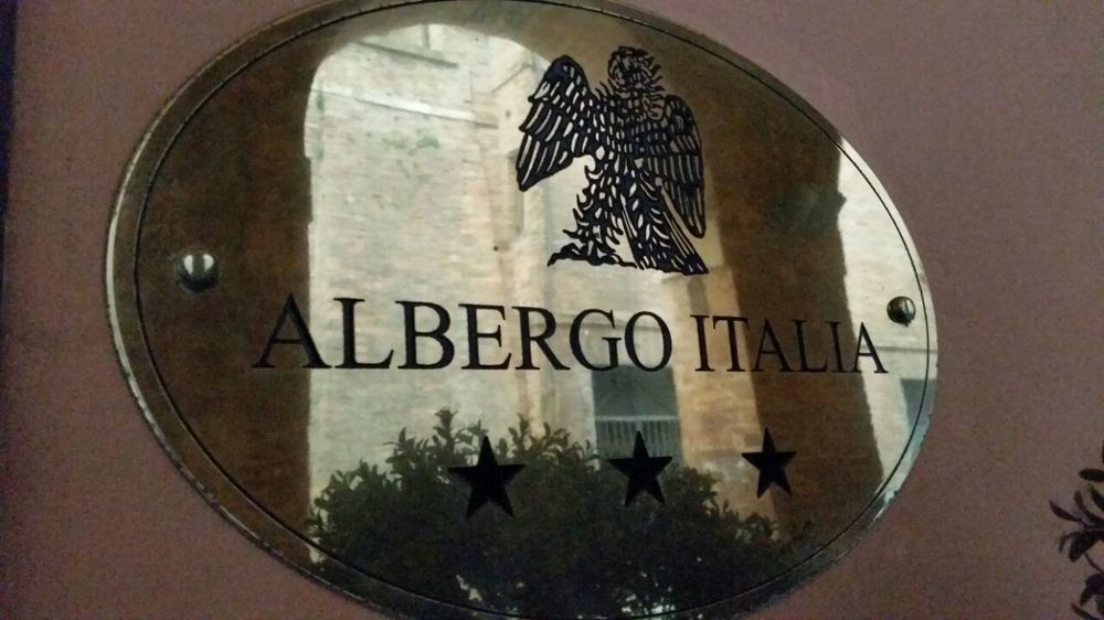 Albergo Italia Urbino Eksteriør billede