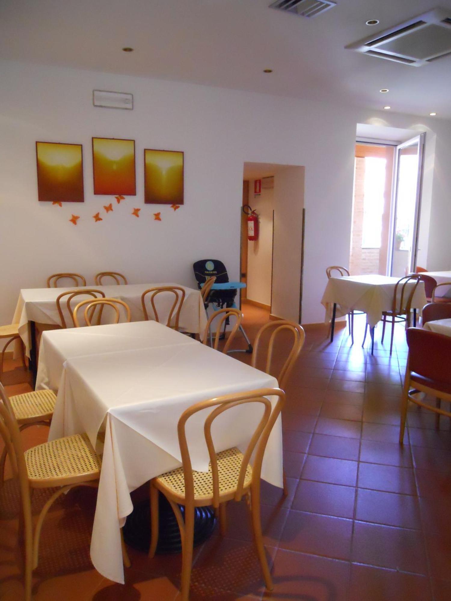 Albergo Italia Urbino Eksteriør billede