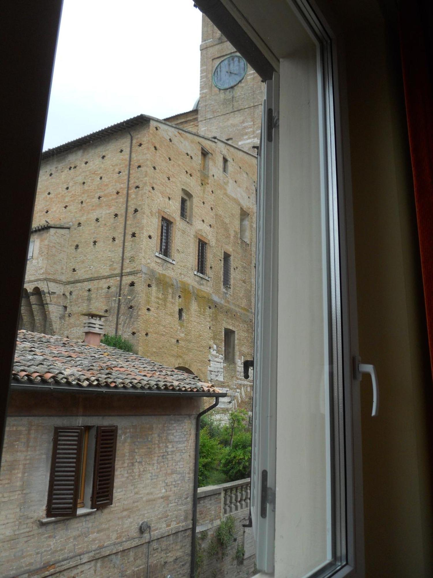 Albergo Italia Urbino Eksteriør billede