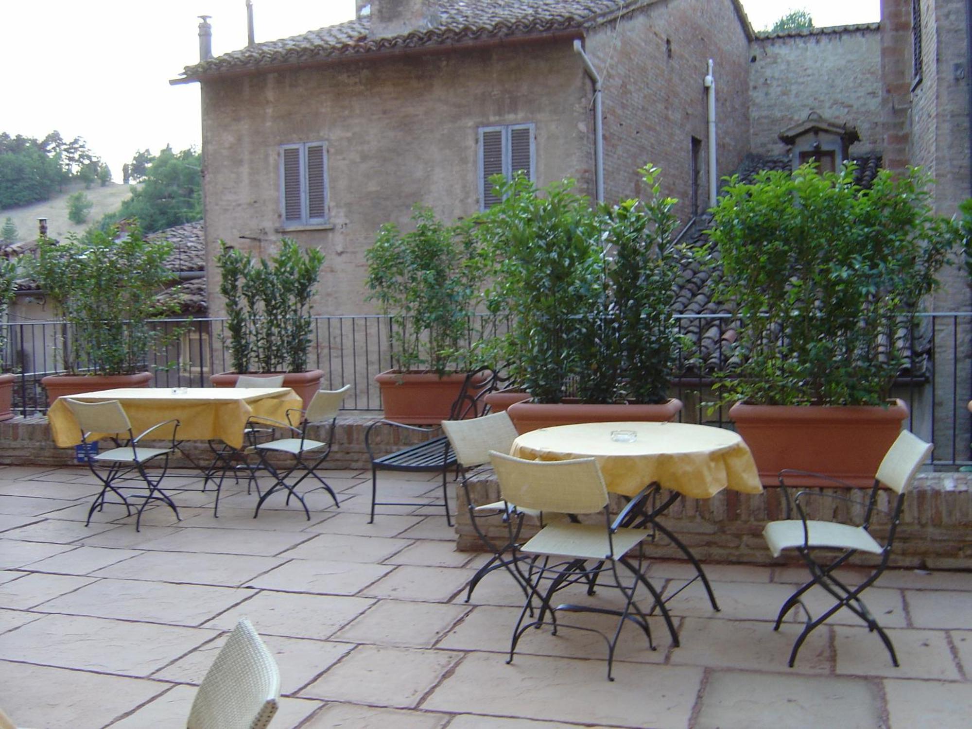 Albergo Italia Urbino Eksteriør billede